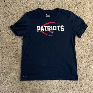 Youth dry fit Nike patriots